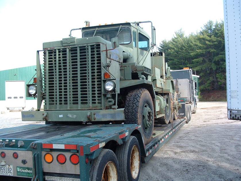 http://www.badgoat.net/Old Snow Plow Equipment/Trucks/Oshkosh Plow Trucks/Daryl Gushee's M-911/GW839H629-2.jpg